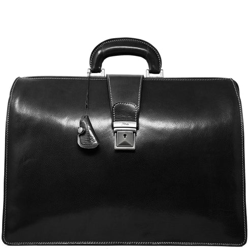 The Floto Ciabatta leather briefcase is a men's attache lawyer's bag that is handcrafted in Italy. This is the Ciabatta Brief in Olive Honey Black.