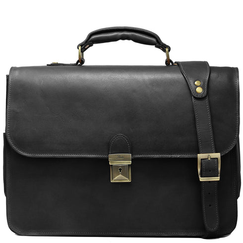 The Floto Duomo leather briefcase is a men's attache business bag that is handcrafted in Italy. This is the Duomo Brief in Black.