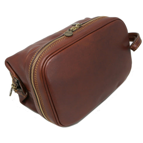 Floto Italian Positano leather drop bottom dopp travel kit bag brown 3