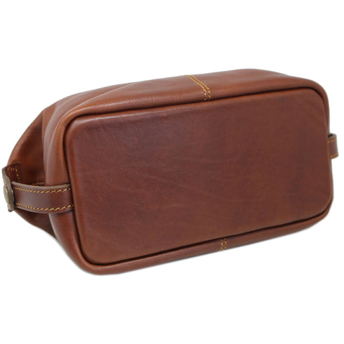 Floto Italian Venezia leather dopp kit toiletry bag Vecchio Brown 8