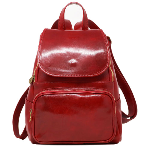 The Floto Livorno leather backpack is a wommen's fashion pack that is handcrafted in Italy. This is the Livorno Backpack in Tuscan Red. Front view.